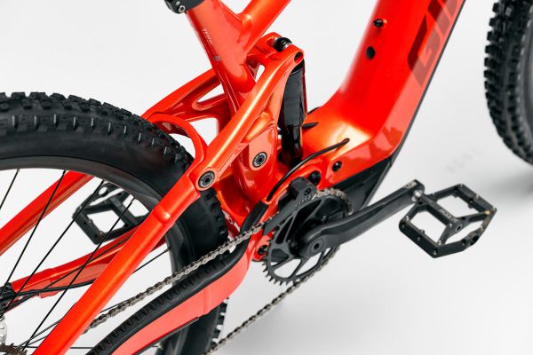 Giant Stance E+ 2023