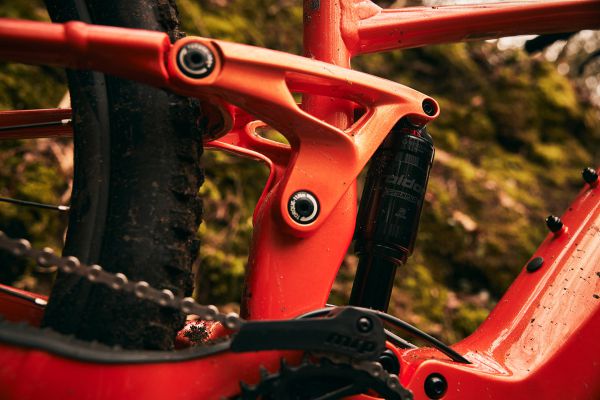 Giant Stance E+ 2023