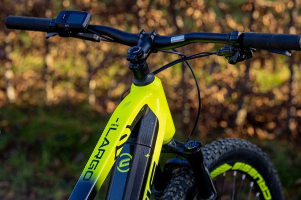 Crussis PAN-Largo 9.8