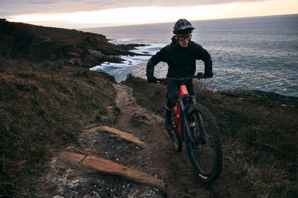 Giant Stance E+ 2023