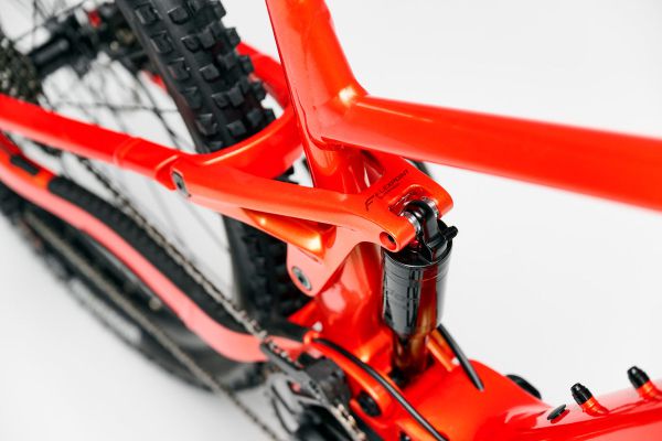 Giant Stance E+ 2023