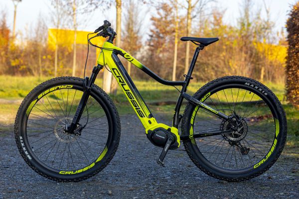 Crussis PAN-Largo 9.8