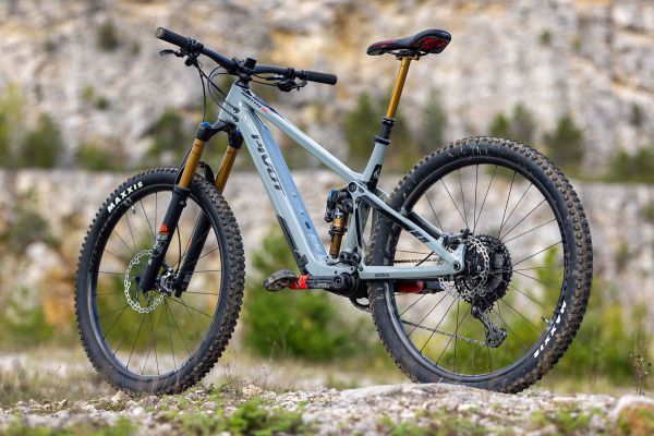 Pivot Shuttle SL Team XTR