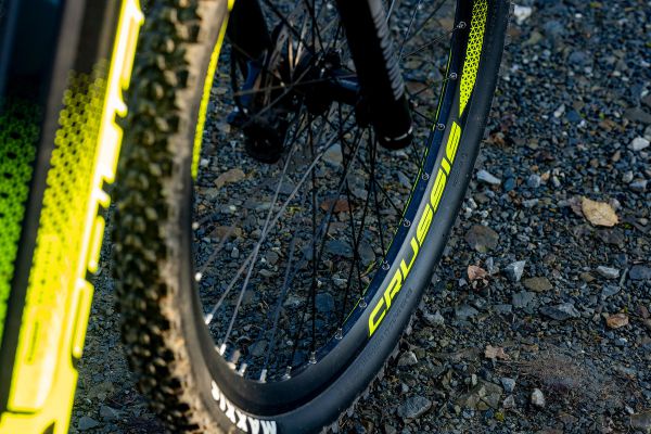 Crussis PAN-Largo 9.8