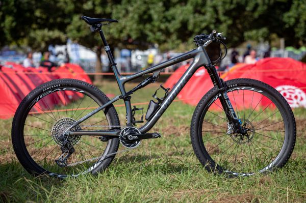 Specialized Epic EVO Matta Beerse