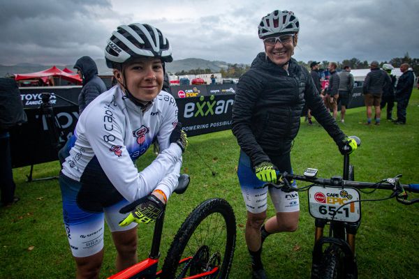 Cape Epic 2023 - 6. etapa - slovenské hvězdy Martina a Janka