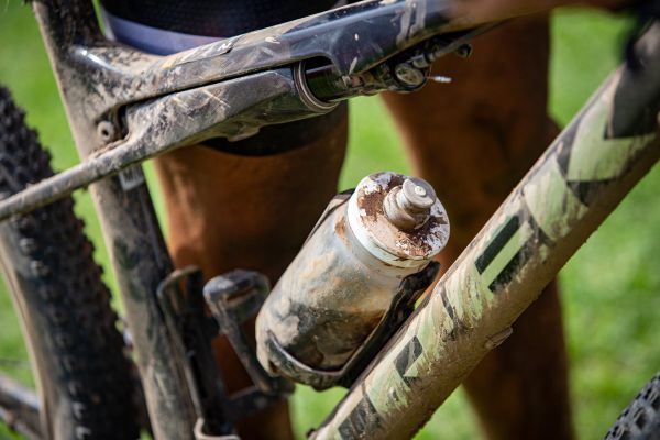 Cape Epic 2023 - 3. etapa - koho by po takto zaflákaném bidonu nebolelo břicho