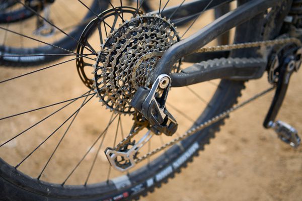 Propain Tyee 2023 - testování v Gironě