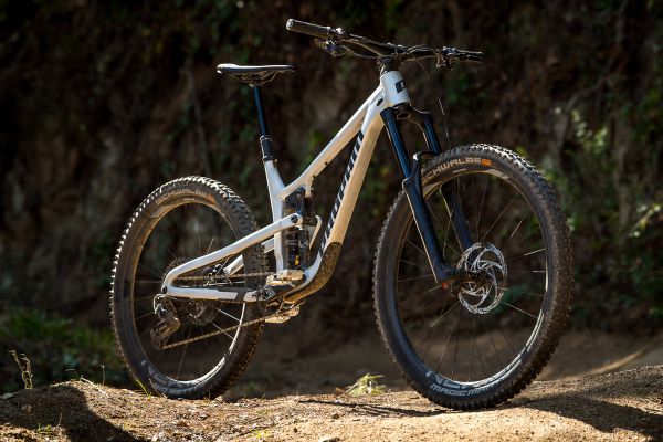 Propain Tyee 2023 - testování v Gironě