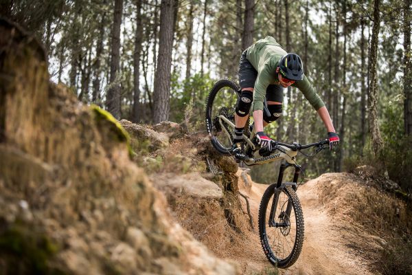 Propain Tyee 2023 - testování v Gironě