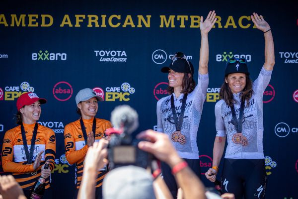 Cape Epic 2023 - 7. etapa - česko-argentinský pár má bronz