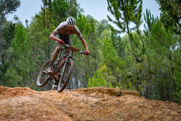 Cape Epic 2023 - 6. etapa - byl čas i na hraní si