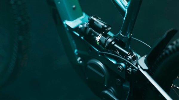 Kellys Theos R series