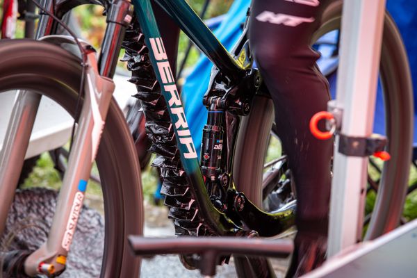 ČP XCO #1 2023 - antibahno výbava Jany Czeczinkarové