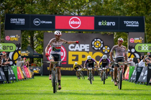 Cape Epic 2023 - 3. etapa - Matt Beers a Chris Blevins