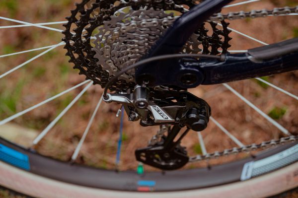 Caloi Elite Carbon Team Henriqua Avanciniho