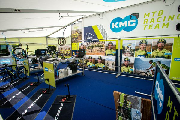 SP Lenzerheide 2023 - špacír týmovým zázemím