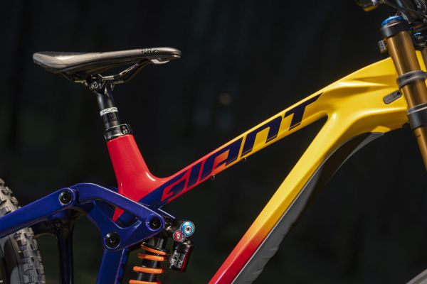 Giant Glory Advanced 2024