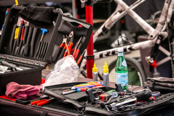 SP Lenzerheide 2023 - špacír týmovým zázemím