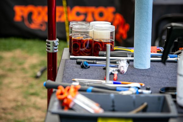 SP Lenzerheide 2023 - špacír týmovým zázemím