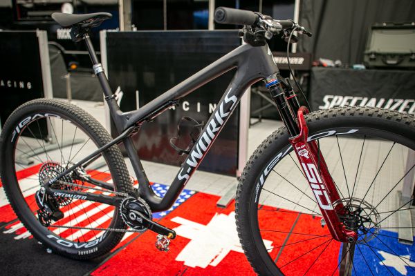 SP Lenzerheide 2023 - špacír týmovým zázemím