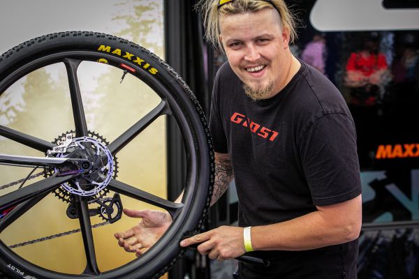 SP Lenzerheide 2023 - špacír týmovým zázemím