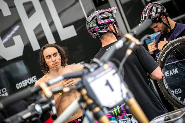 SP Lenzerheide 2023 - špacír týmovým zázemím