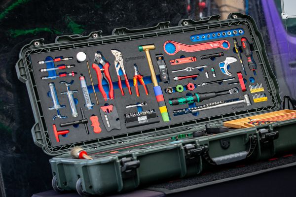 SP Lenzerheide 2023 - špacír týmovým zázemím