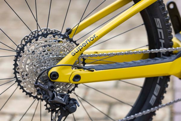 Superior iXF s Bosch SX pohonem