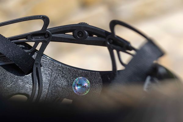 Giro Aries Spherical