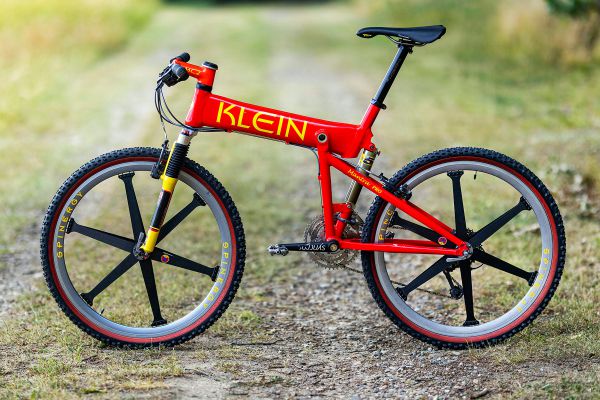 Klein Mantra Pro retro z devadesátek