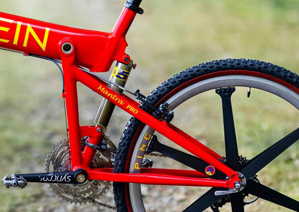 Klein Mantra Pro retro z devadesátek