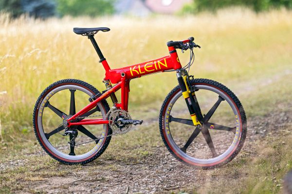 Klein Mantra Pro retro z devadesátek