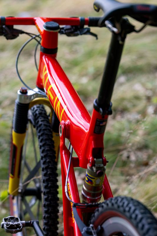 Klein Mantra Pro retro z devadesátek