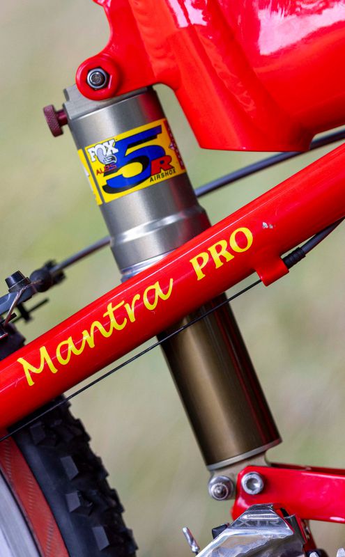 Klein Mantra Pro retro z devadesátek