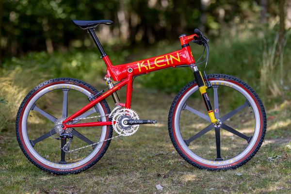 Klein Mantra Pro retro z devadesátek