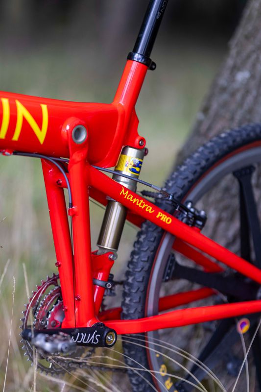 Klein Mantra Pro retro z devadesátek