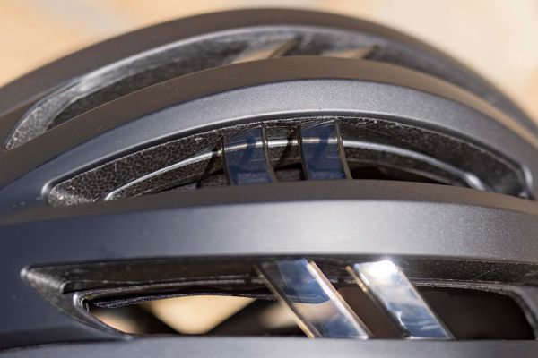 Giro Aries Spherical