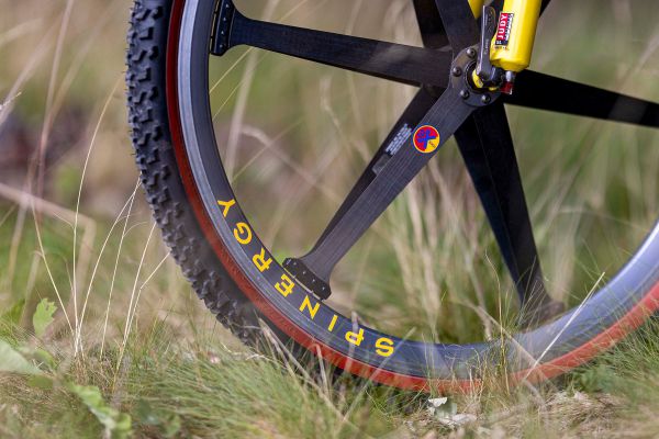 Klein Mantra Pro retro z devadesátek