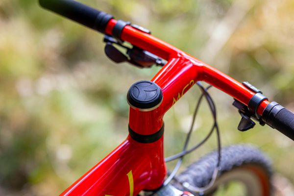 Klein Mantra Pro retro z devadesátek