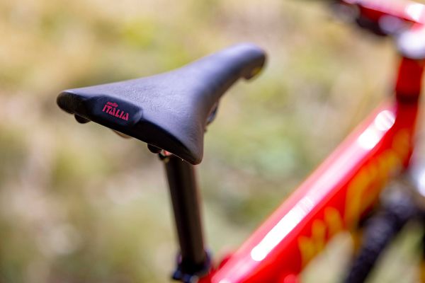 Klein Mantra Pro retro z devadesátek