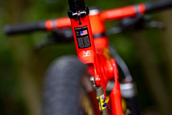 Klein Mantra Pro retro z devadesátek