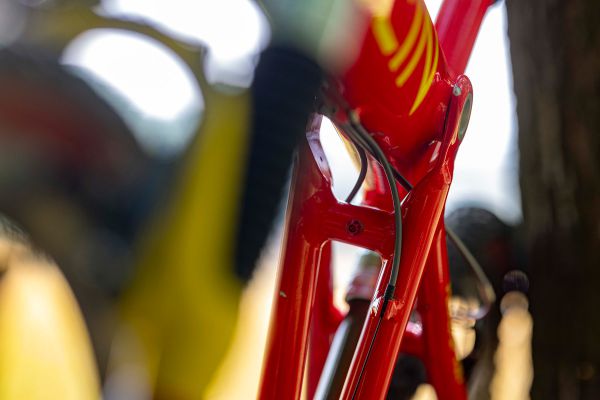 Klein Mantra Pro retro z devadesátek