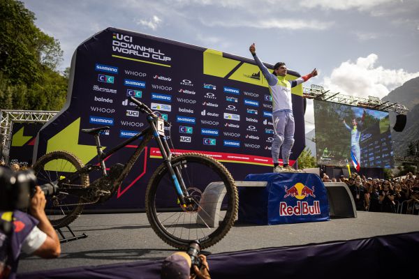 třetí člen Specialized Gravity lídrem SP v jediné sezóně