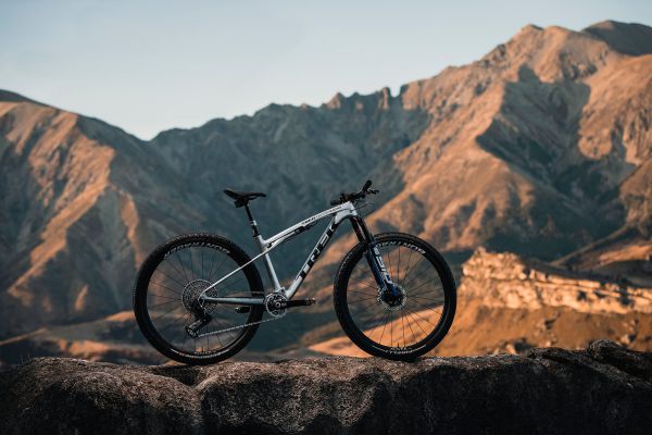 Trek Supercaliber 2024