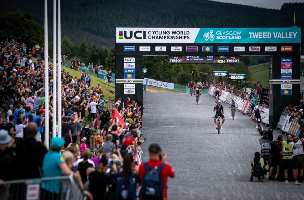 MS 2023 - Glasgow - hotovo. Sam Gaze obhájil titul