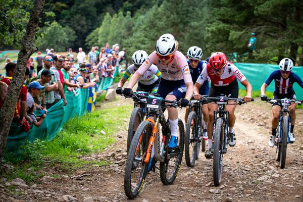 MS 2023 - Glasgow - Puck vytrvale na čele