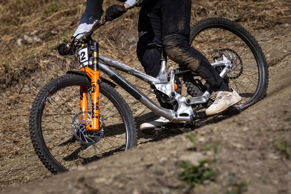 Světový pohár DHI #5 - Loudenvielle