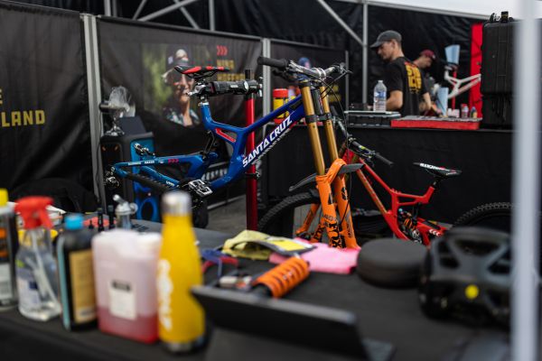 Světový pohár DHI #6 - Les Gets