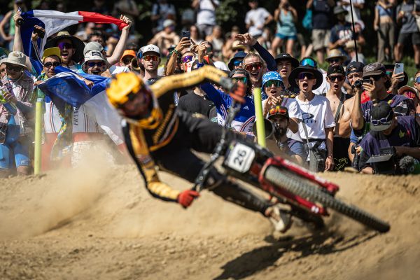 Světový pohár DHI #6 - Les Gets